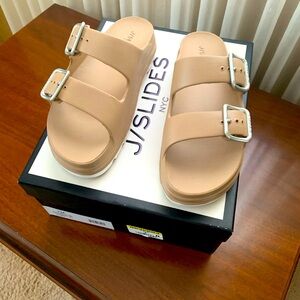 Summer slide sandals.
